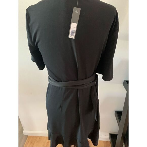 The limited black wrap dress size s - Picture 3 of 7